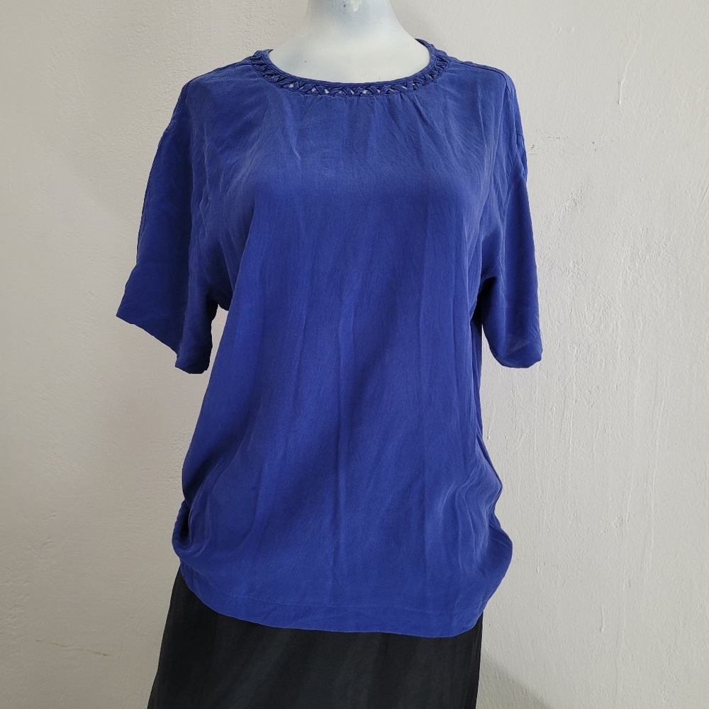 100% SILK VINTAGE Casual Corner Royal Blue Short Sleeve Top